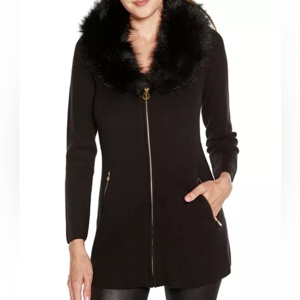 NWOT Belldini
Faux Fur Trim Zip Cardigan